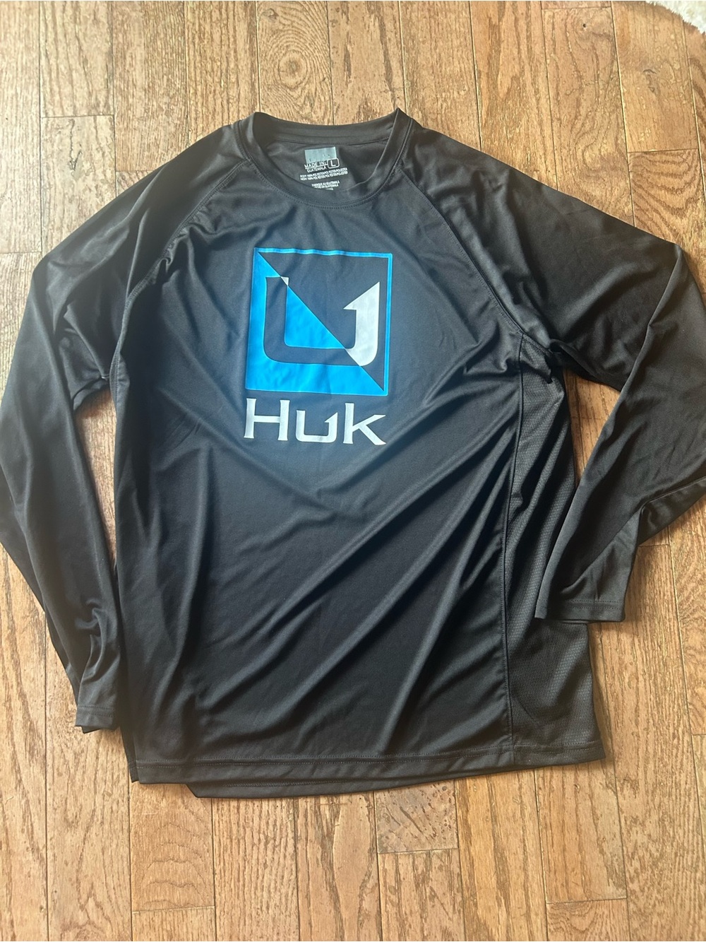 Huk Black Long Sleeve Performance Shirt with Blue Logo size lg